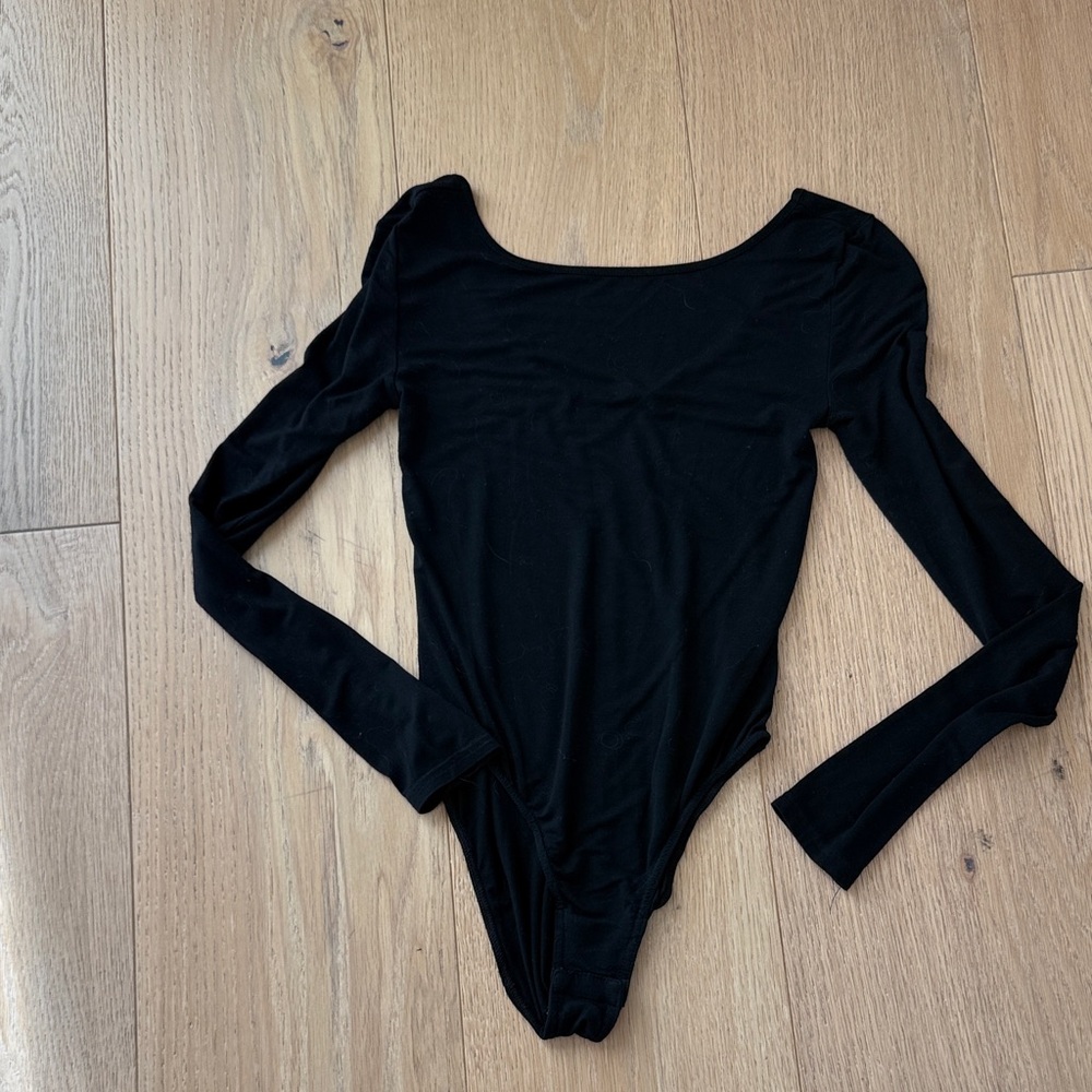 Maje Black Long-Sleeve Scoop Neck Bodysuit